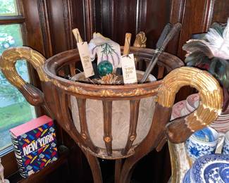 Oversized Goose Neck Floor Standing Planter