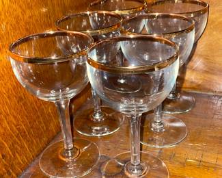 Clear Glassware & Stemware