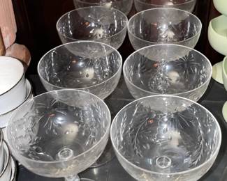 Clear Glassware & Stemware