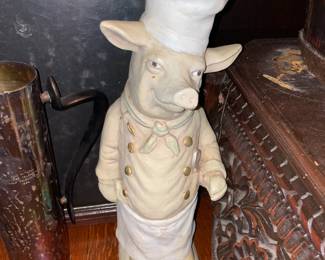 Chef Pig Statue