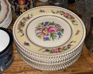"Hampton Court" China Plates