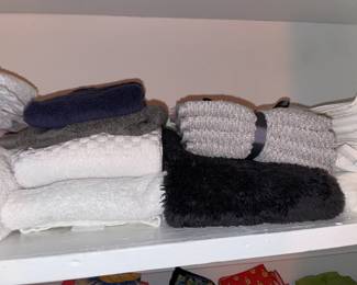 Linen Closet (Towels, Napkins, Tablecloths, Other Assorted Linen, Etc.)