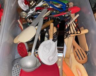 Kitchen Utensils & Gadgets