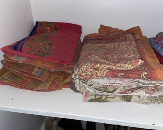 Linen Closet (Towels, Napkins, Tablecloths, Other Assorted Linen, Etc.)