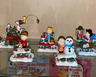 Danbury Mint Snoopy Christmas Train Set