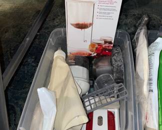 Kitchen Utensils & Gadgets