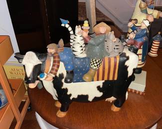 Folk Art Americana Figurine
