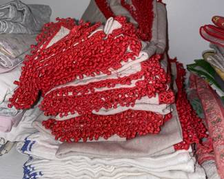 Linen Closet (Towels, Napkins, Tablecloths, Other Assorted Linen, Etc.)