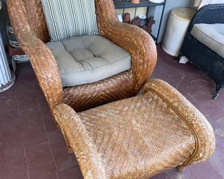 Wicker Arm Chair W/ Ottoman