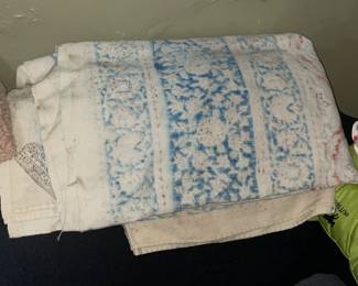 Assorted Blankets & Linen