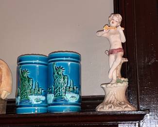 NYC Salt & Pepper Set