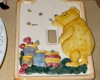 LARGE Winnie The Pooh Collection (Lenox Figurines & Servingware, Handmade Ceramics, Walt Disney Classics Collection Figurines, Vintage Plush, Clothing, Handmade Rugs, Etc.)