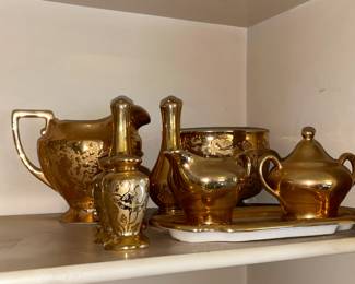 Gold Creamer & Sugar Sets