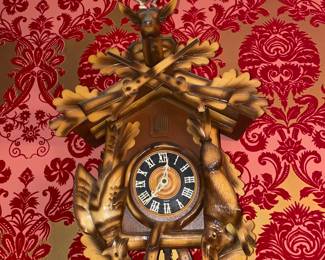 German Hunting Scene Cuckoo Clock W/ Pinecones