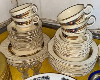 Cup & Saucer Set