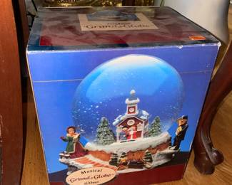 Christmas Snowglobe