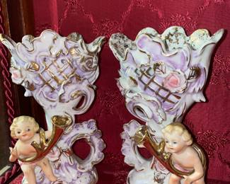 Set Of 2 Porcelain Figurine Vases