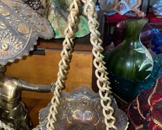 STUNNING "Scales Of Justice" Bronze Figure W/ Marble Base & Gold Painted Crystal Bowls