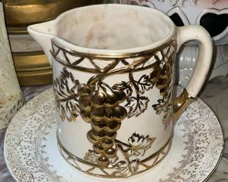 Grape Motif Pitcher W/ Underplate