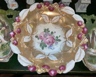 Antique Porcelain Decorative Red & Gold Bowl