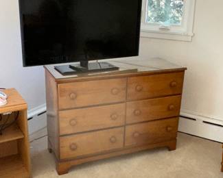 Maple Dresser