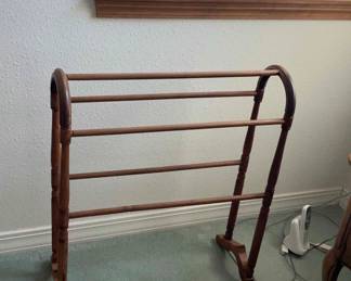 Towel or Quilt rack