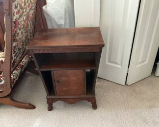 Cabinet Bedside Table