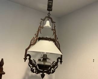 Bradley Hubbard Lamp