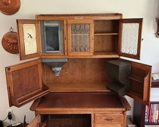Hoosier cabinet
