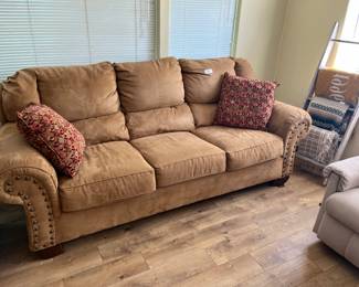 This is a very expensive couch. I believe it’s down filled probably $2000. When it was new. It’s not very old. We’re asking $250 or best offer. It’s 7 feet long bring help for loading.
