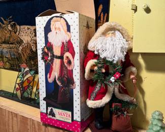 Santa statues