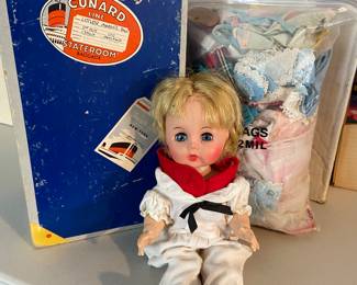 Angie doll with case and clothes