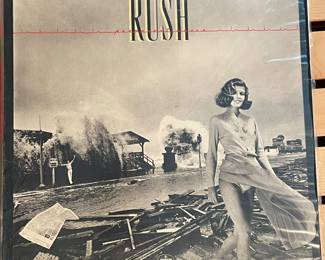 VINTAGE VINYL
