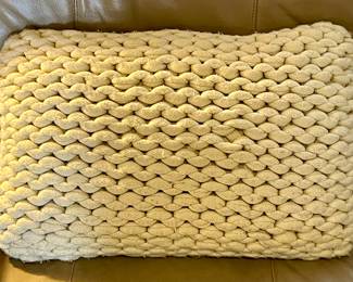 DECORATIVE PILLOW