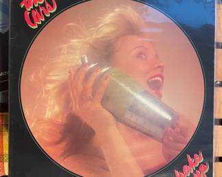 VINTAGE VINYL