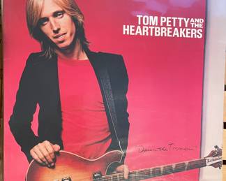 VINTAGE VINYL