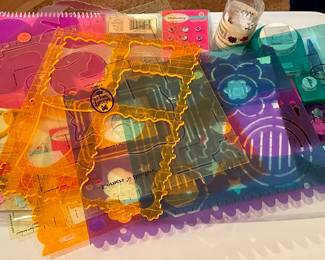 SCRAPBOOKING ACCESSORIES