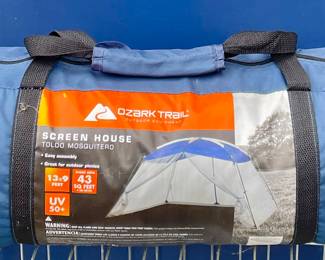 OZARK TRAIL SCREEN HOUSE