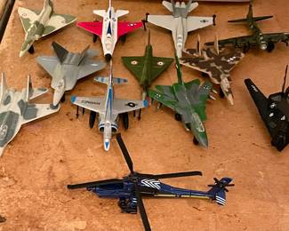 DIE-CAST AIRCRAFTS