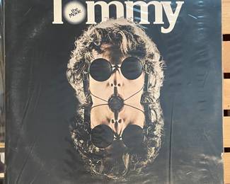 VINTAGE VINYL