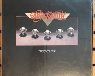 VINTAGE VINYL