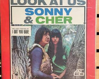 VINTAGE VINYL