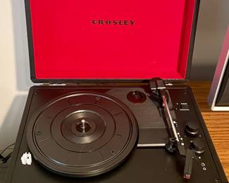 CROSLEY TURNTABLE