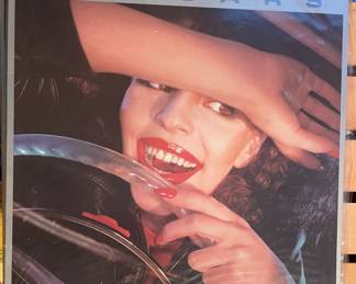 VINTAGE VINYL