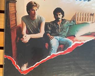 VINTAGE VINYL