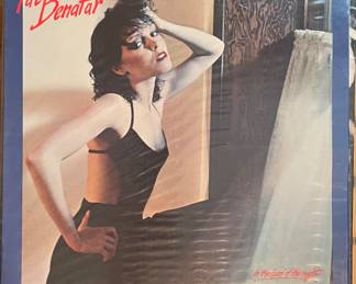 VINTAGE VINYL