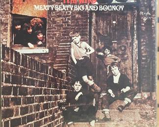 VINTAGE VINYL