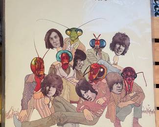 VINTAGE VINYL