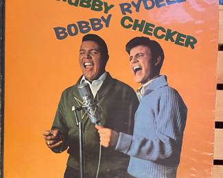 VINTAGE VINYL