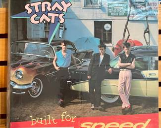 VINTAGE VINYL